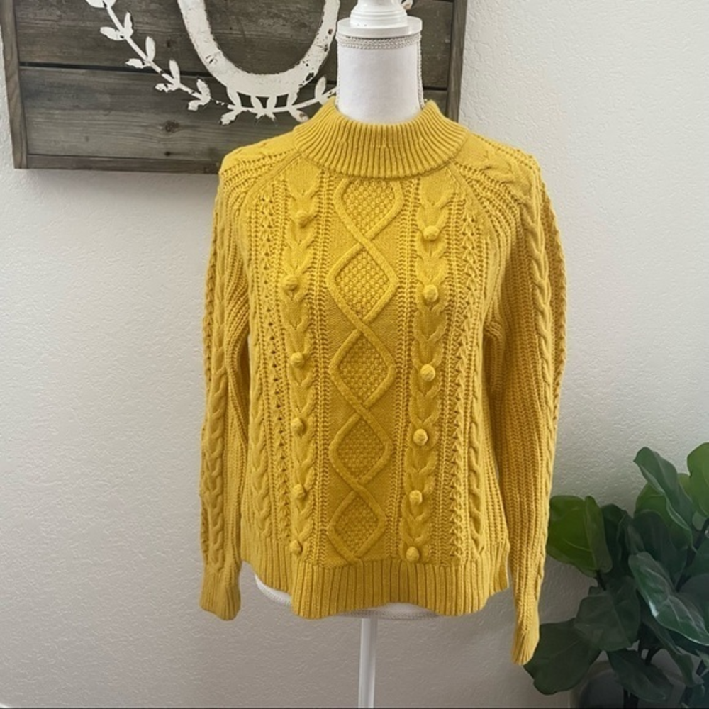J. Crew Pom Pom cable knit sweater yellow size M NWT‎